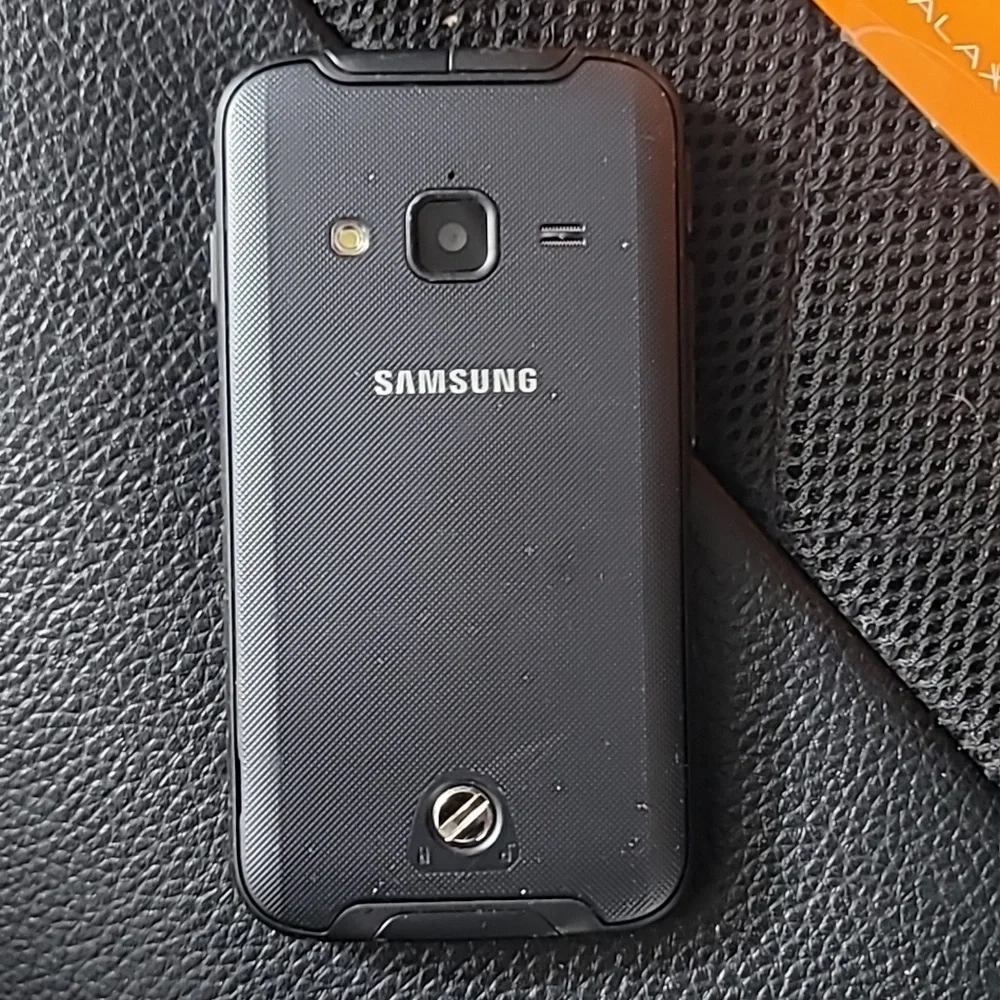 Samsung Galaxy Rugby Pro phone AT&T 6020A EUC